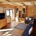 Appartement Astoria *