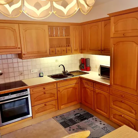 Astoria أوبيراو