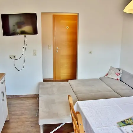 アパート Astoria